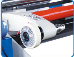 TF-2500D 全自动高速分切机